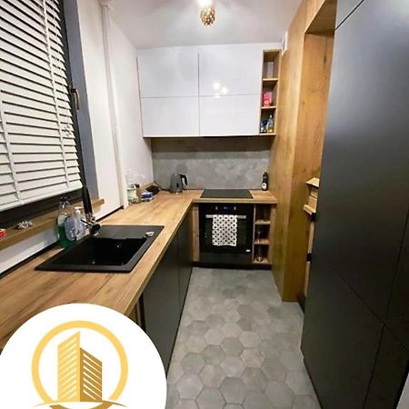 Apartament Lancelot Apartment Tychy Bagian luar foto